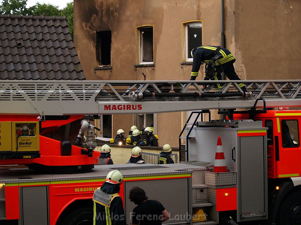 Wohnungsbrand Koeln Stammheim Stammheimer Hauptstr P239.JPG